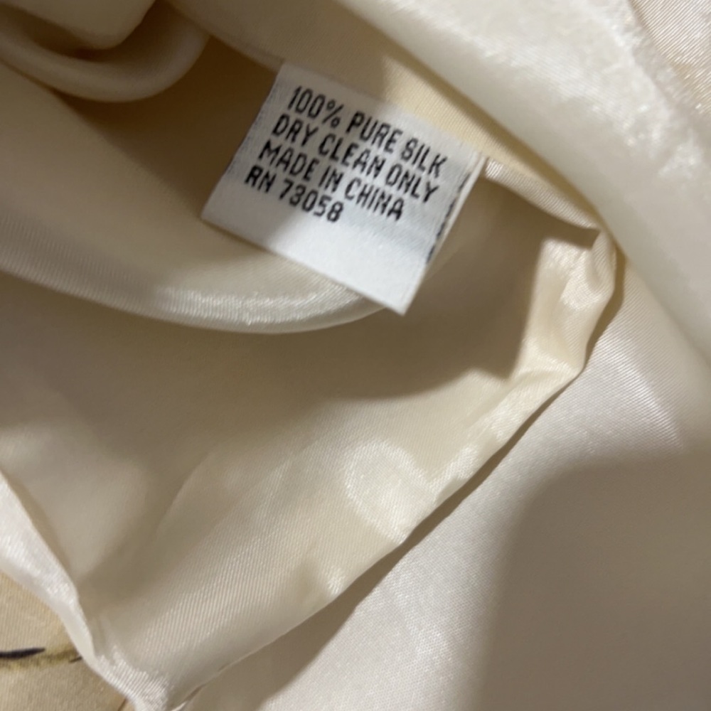 Bergamo Pure Silk Blazer – Floral – Size 4 - Picture 4 of 4